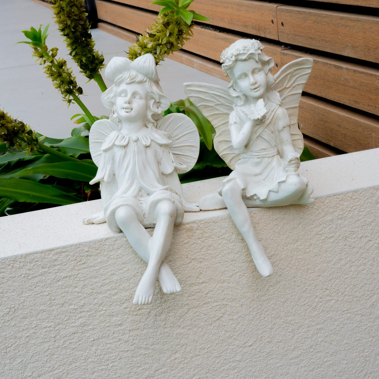 Angel Garden Statues (2 - Pack) - Pelle & Sol