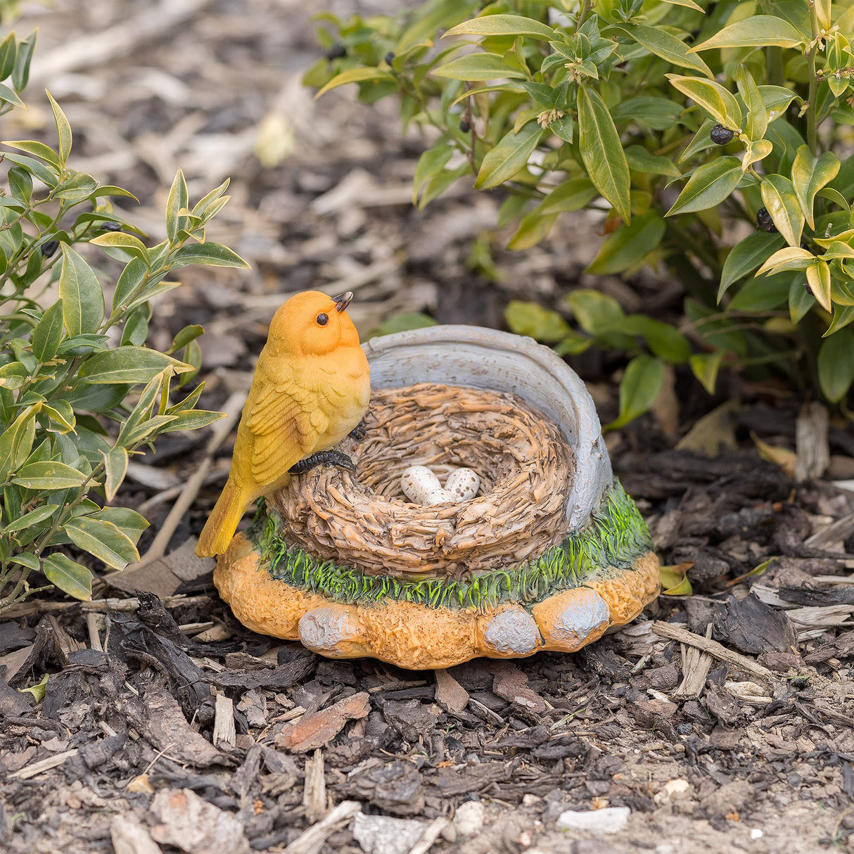 Robin Nest Garden Ornament-Garden & Outdoor-Pelle & Sol-DREIBACH