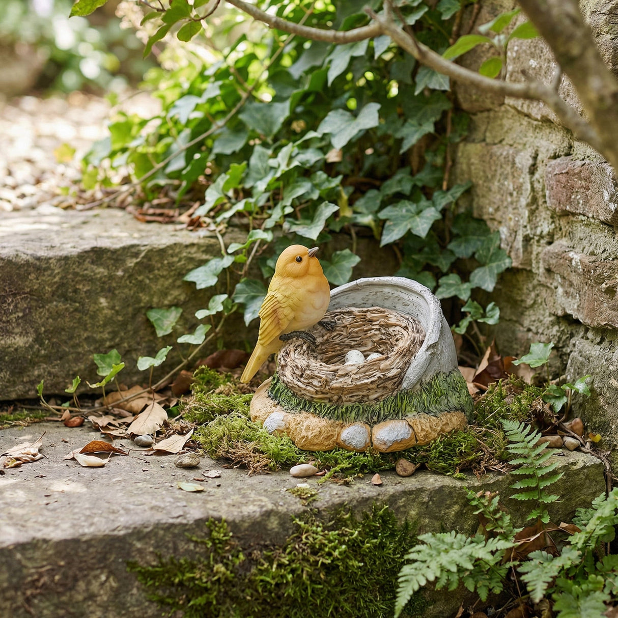 Robin Nest Garden Ornament-Garden & Outdoor-Pelle & Sol-DREIBACH