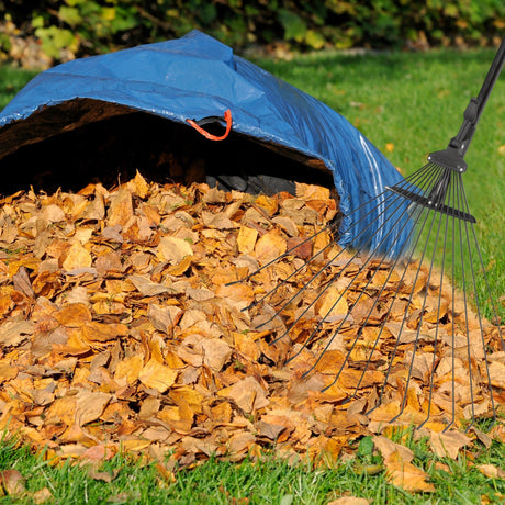 Telescopic Garden Leaf Rake - Pelle & Sol